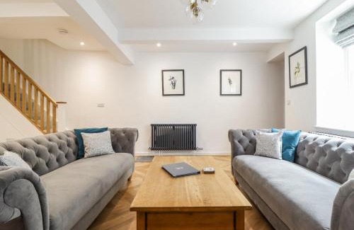 Conwy House | Neptune Cottage