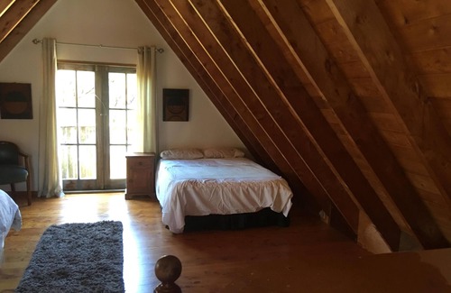 Great Barrier Island Cabin | nEscape to paradise with our exclusive holiday home . your slice of paradise!