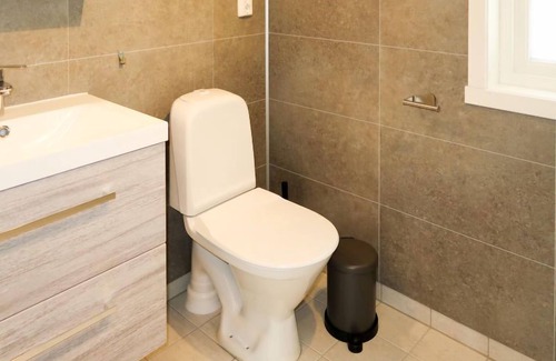 Hyllestad House | Nesholmen by Interhome