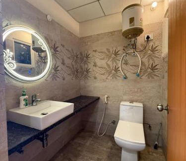 Greater Noida Apartment | Nest & Nook
