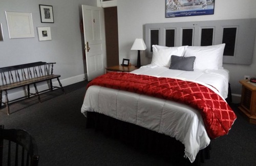Chatham-Arch Bed & Breakfast | Nestle Inn
