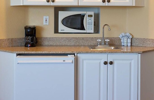 St. Pete Beach Resort | Nestled in the TradeWinds Island Grand Resort - St. Pete's Beach.