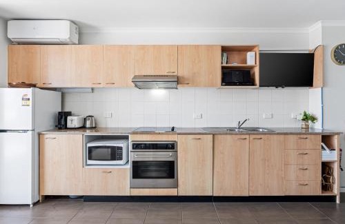 The Entrance Apartment | Nesuto Apartments - Unit 532