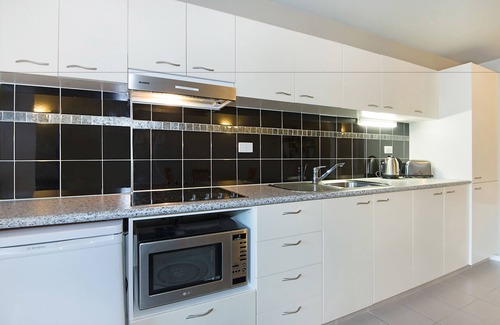 The Entrance Apartment | Nesuto The Entrance Apartments