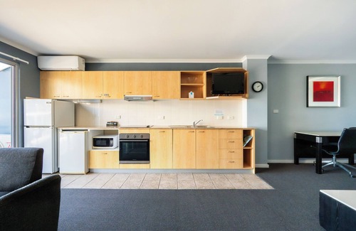 The Entrance Apartment | Nesuto The Entrance Apartments