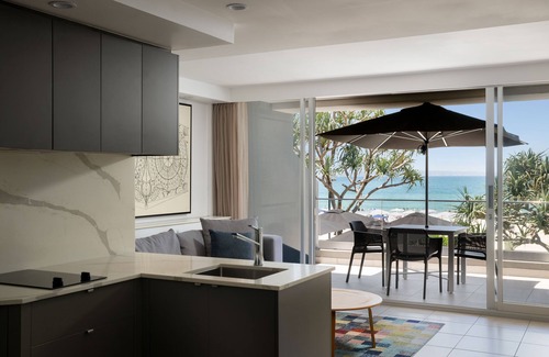 Noosa Heads Apartment | Netanya Noosa Beachfront Resort