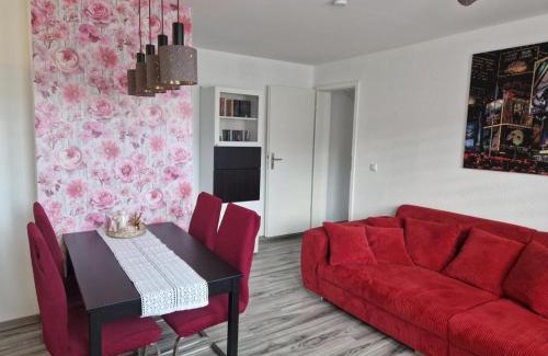 Burg Stargard Apartment | NEU! Appartement ohne Kamin