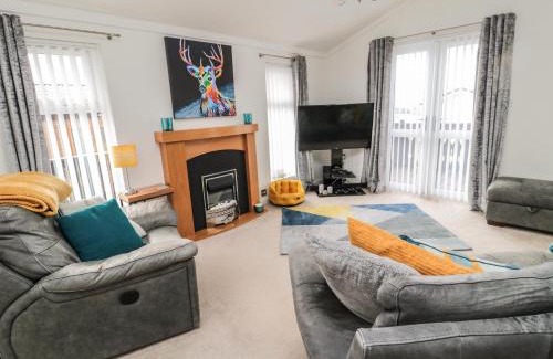 Swarland House | Nevaeh Lodge