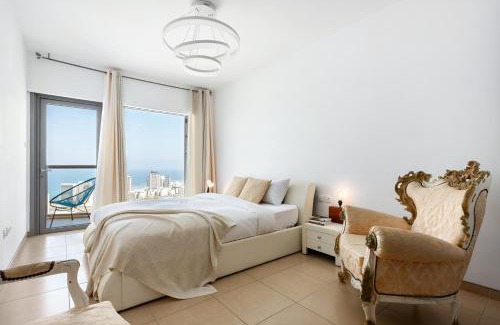 Neve Tzedek Apartment | Neve Tzedek Panorama High-Rise Stay by Sea N Rent