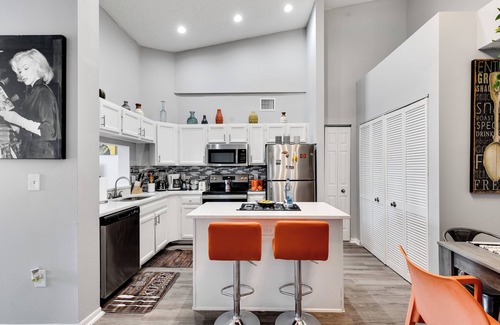 Hallandale Beach Apartment | New 3 Bedroom 2 Bath with Water View