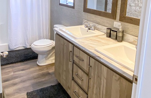 Hermosa House | New 3bed home, close to all Black Hills activities