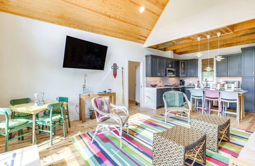 Little Kowaliga House | New 3BR Lakefront Home w/Dock + Fishing Pond