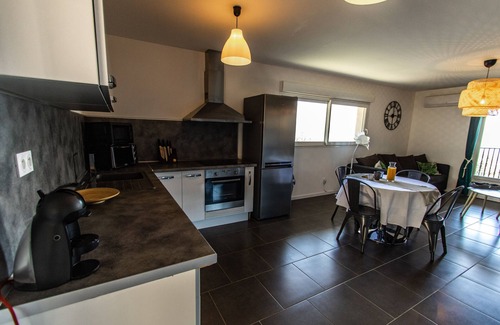 Olmeto Apartment | New accommodation, summer kitchen, terrace, garden