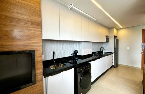 Londrina Apartment | New and Modern Apartment with 2 Air Conditioning Units - Cond. The Chalet