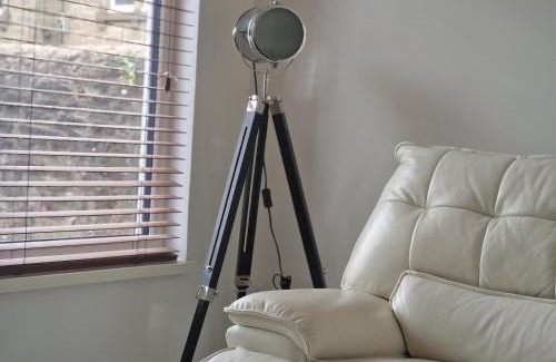 Dundee Apartment | New build modern high spec house