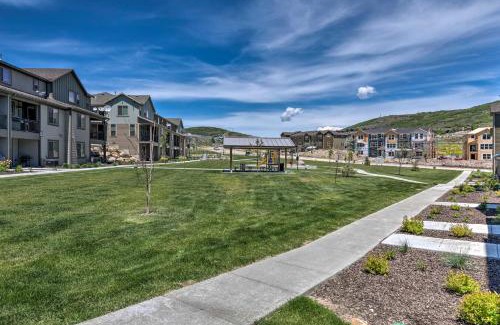 Park City House | New-Build Townhome about 6 Mi to Park City!