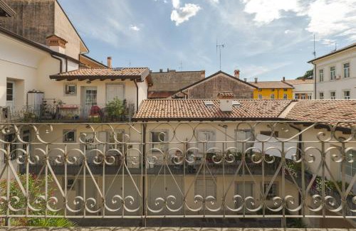 Gorizia Apartment | NEW! Casa Giulia - a 1 min da Piazza Vittoria con terrazza e parcheggio privato