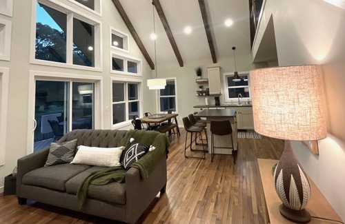 Holcombe Cabin | New chalet style home on 2 acres with fireplace~
