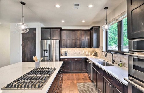 Martinez Park House | New! Chic Abode: Downtown Fort Collins
