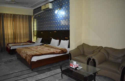 G-9 Sector Hotel | New Choice Inn House
