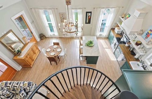 Isle of Hope Historic District House | New! Coastal Cottage Collection 10 min to City
