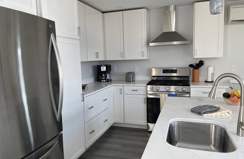 Searsport House | New construction 3 bedroom house centrally located to Maine Coast