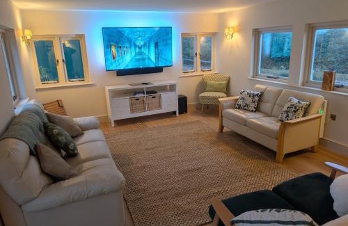 New Forest District House | New Forest Country House - Abbot's Well for 10 guests