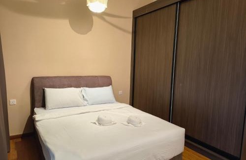 George Town Apartment | New Georgetown Modern City View 2BR Homestay for 10pax 无敌美景两房民宿 Beacon Executive Suite