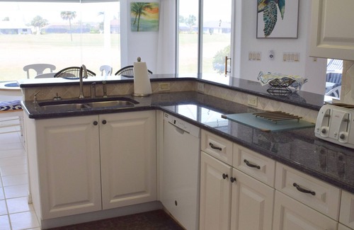 Pebble Beach House | NEW! Golf Course frontage with HEATED pool, 20min to BEACH!