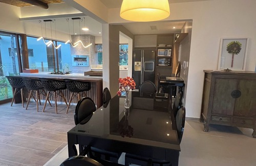 Mata de Sao Joao House | New gourmet house with sea view next to the castle