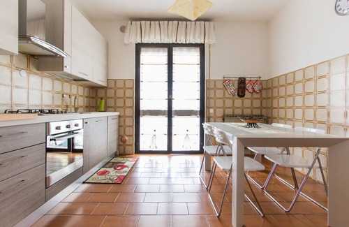 Torre del Lago Puccini Apartment | New ground floor apartment with large garden and private parking space