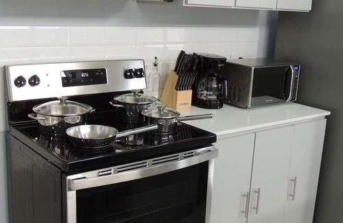 San Isidro de El General House | New Home with A/C | Wi-Fi | W&D | Smart TV | Full Kitchen | Pool | Free Parking