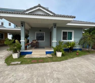 Rayong House | New Home บ้านเดี่ยว สร้างใหม่ ใกล้ทะเล ใจกลางเมืองระยอง
