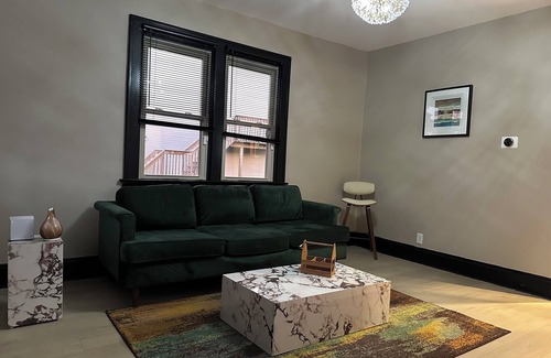 Walnut Hills House | New Home Listing, Very Experienced Host