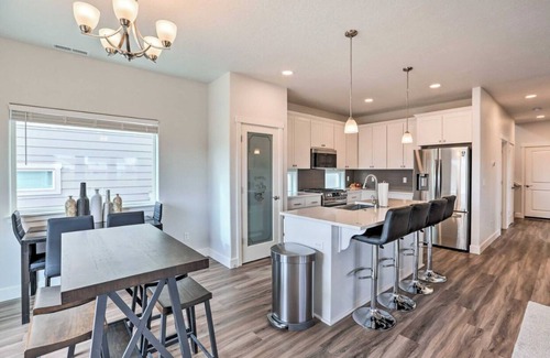 Redmond House | New house in Redmond, 15 minutes to Airport and Smith Rock