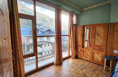 Manali Hotel | New jubilant
