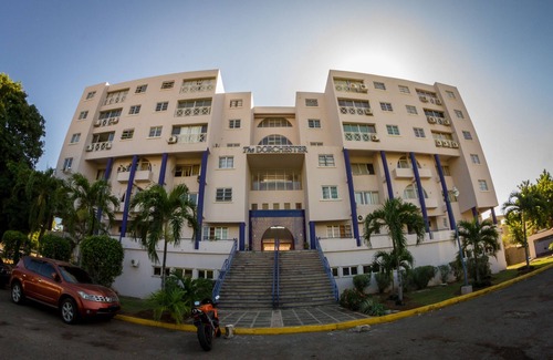 New Kingston Apartment | New Kingston Guest Apartment V
