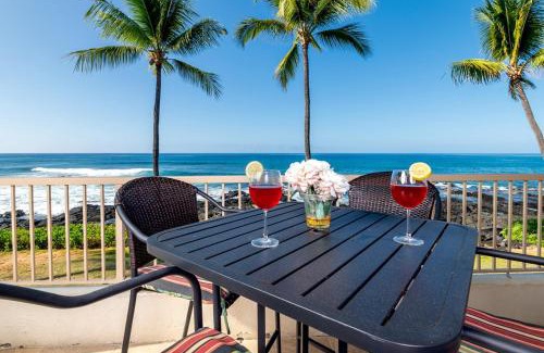 Historic Kailua Village House | New! Kona Reef Resort Oceanfront 2 Bdrm, 2 Bath D-11 Right on the Ocean! Casago Kona