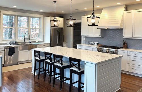 Bumpass House | New Lakefront Lake Anna Home; Sleeps 19 in Beds; Two-Slip Boat Dock