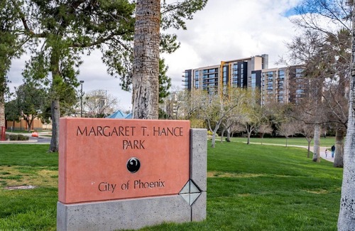 Roosevelt Condo | NEW LISTING! 22 Chelsea Place (1-Bedroom Condo) - Pets Allowed by RedAwning