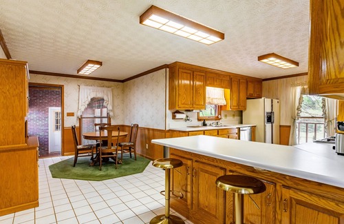Ball Ground House | NEW LISTING! Ball Ground Estates (4-Bedroom Home) - Pets Allowed by RedAwning