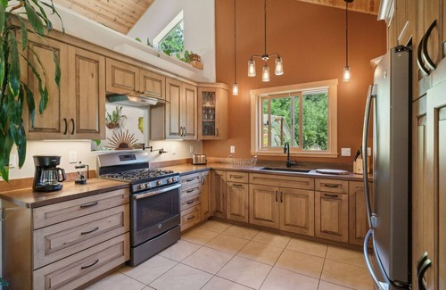 Freestone House | NEW LISTING! Compass Rose Reserve (2-Bedroom Home) by RedAwning