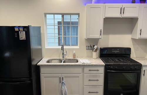 Aberdeen House | New listing, completely renovated 3 bedroom home. 2 full baths.