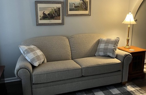 Crossville - Harriman Apartment | NEW LISTING Mountain ridgetop apartment located in a quaint setting