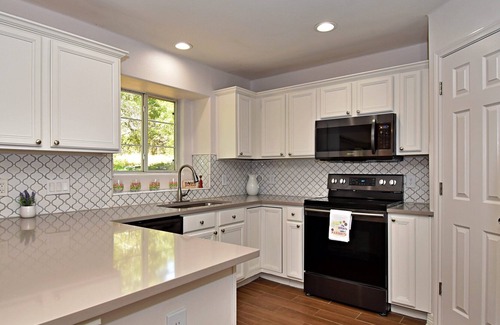 Dripping Springs House | *New Listing* Near State Parks, Hiking Trails, Creeks & More!