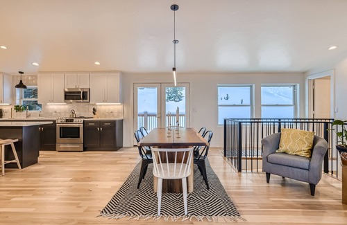 Breckenridge House | New Listing! Quandary View Retreat 3 Bedroom Home by RedAwning