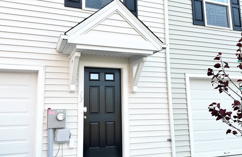 Reading House | New Luxurious Townhome in Reading, Near Lancaster, and Philadelphia