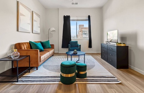 Downtown Baltimore Apartment | New Luxury 1br|Queenbed|Near Harbor|Aquarium|Stadium