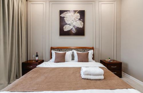 Almaty Apartment | New luxury apartment R-House near MEGA