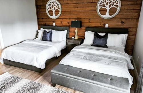 Wears Valley Villa | New Luxury Villa in the Smokies - Near Gatlinburg /Pigeon Forge /Dollywood